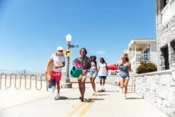 IGLOO KoolTunes Retro Cooler & Speaker -Outdoor Camping Equipment Store k186668ecc31838776719393a7a79ea8e