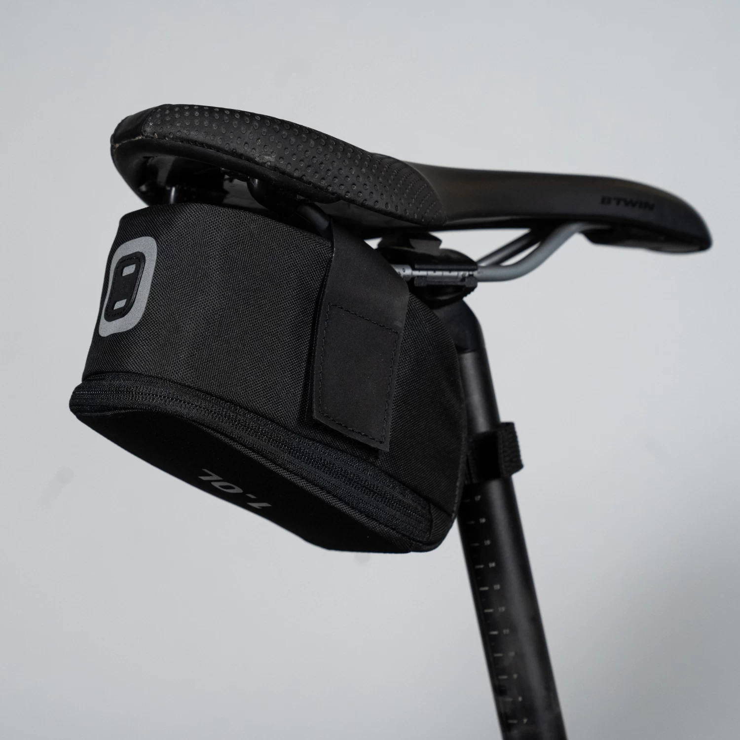 Riverside 1L Saddle Bag Easy L 4 Riverside 1L Saddle Bag Easy L - Image 2