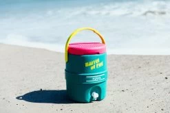 IGLOO Retro Barrel Of Fun 2 Gallon -Outdoor Camping Equipment Store kc88273d206089a3a71fec21ebeffb697
